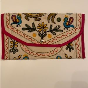 Embroidered cloth clutch